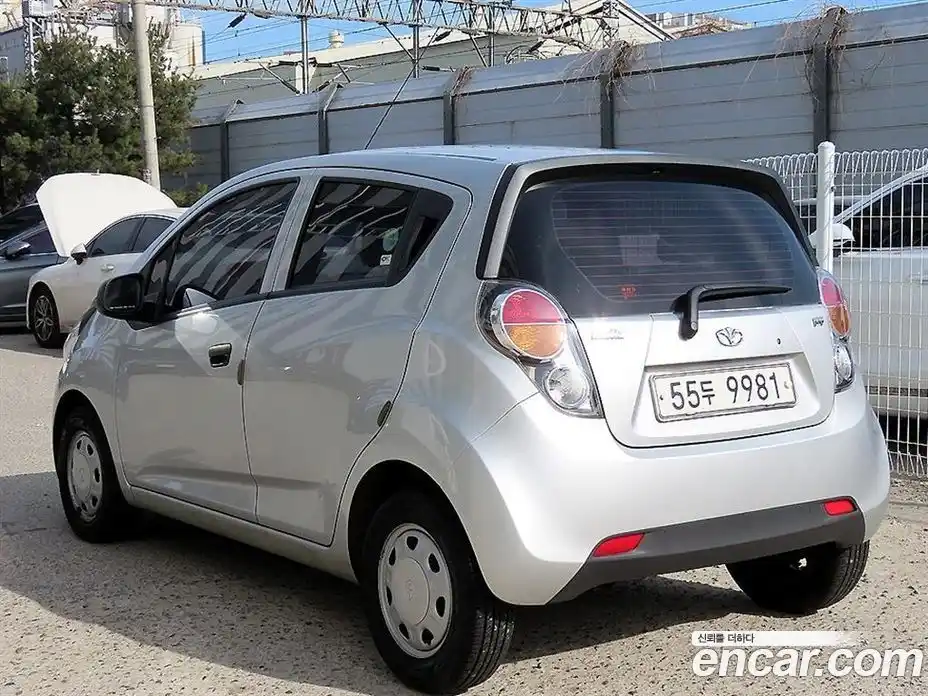 Chevrolet Matiz 2010 1.0 автомат (гидро), фото 3