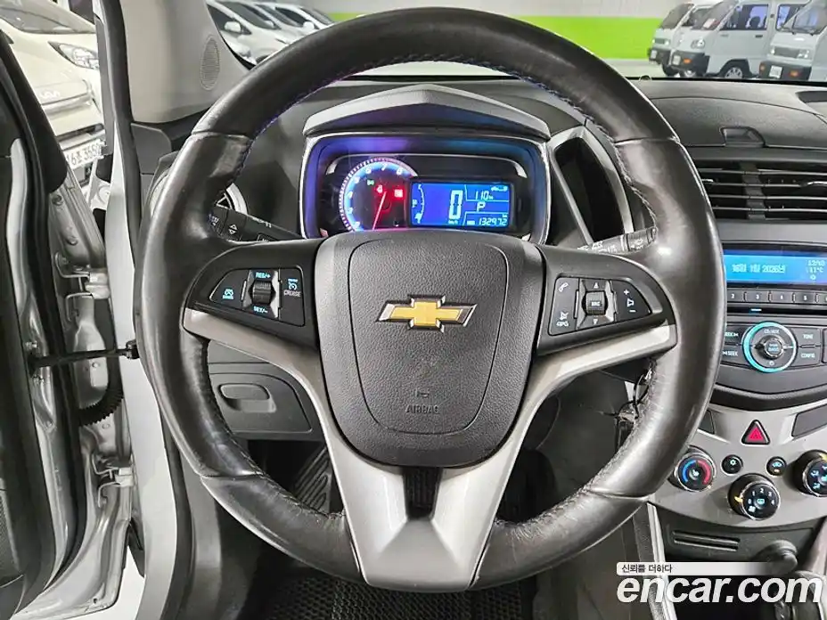 Chevrolet Trax 2015 1.4 автомат (гидро), фото 14