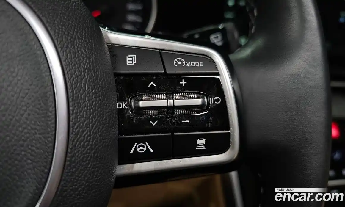 Kia Carnival 2023 2.2 автомат (гидро), фото 19