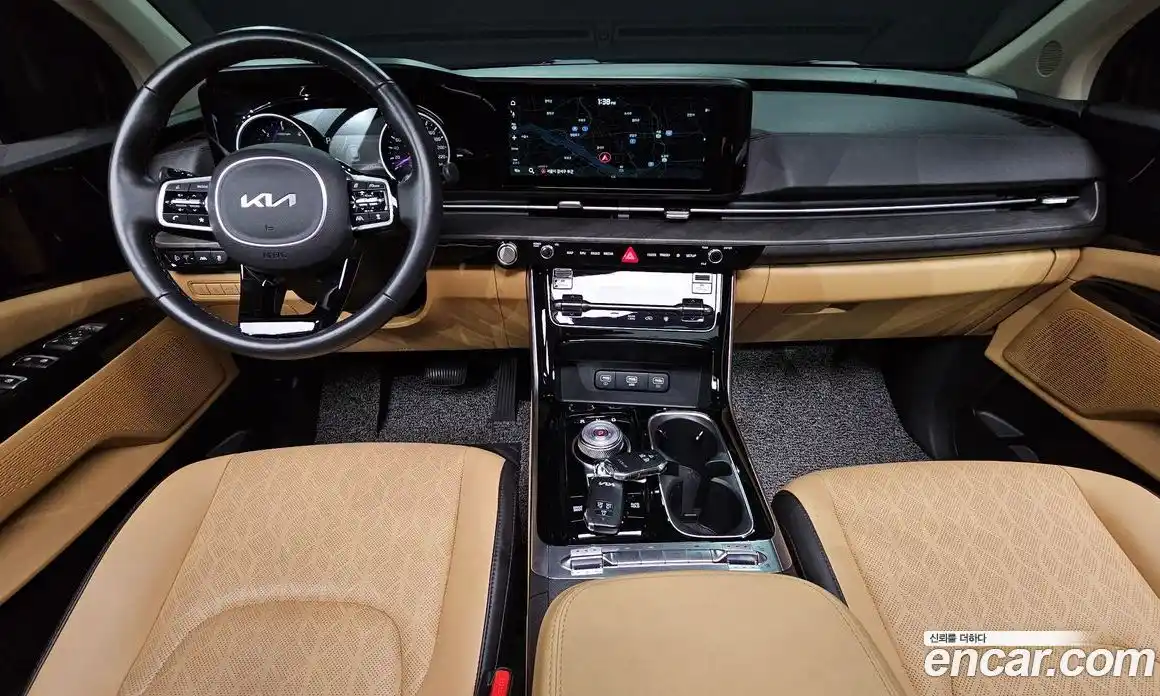 Kia Carnival 2023 2.2 автомат (гидро), фото 10