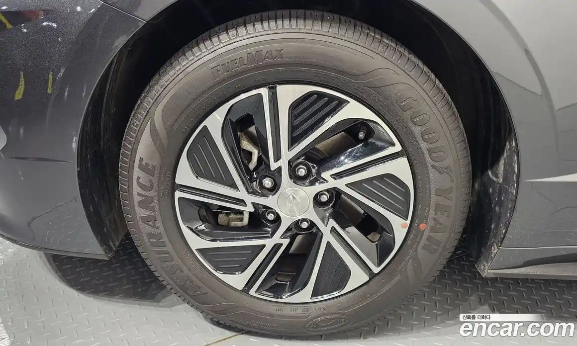 Hyundai Sonata 2021 2.0 автомат (гидро), фото 5