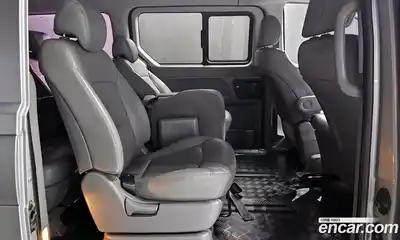 Hyundai Starex 2017 2.5 автомат (гидро), миниатюра 12