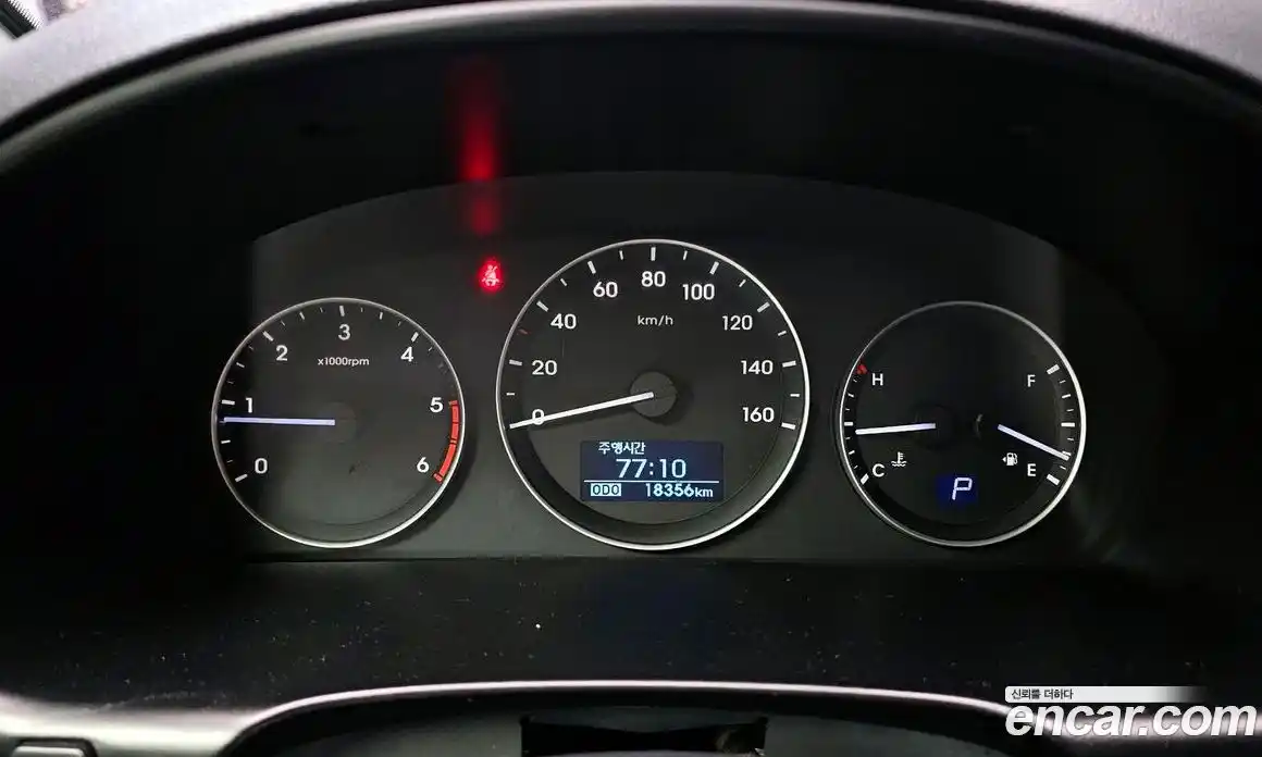 Hyundai Starex 2017 2.5 автомат (гидро), фото 8