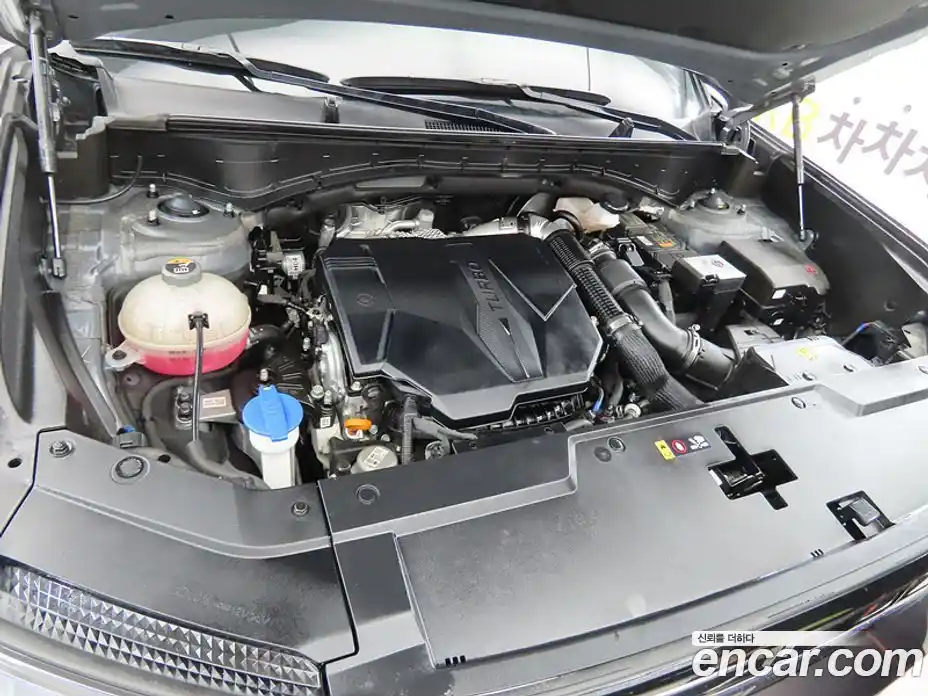 Hyundai Santa Fe 2024 2.5 автомат (гидро), фото 6