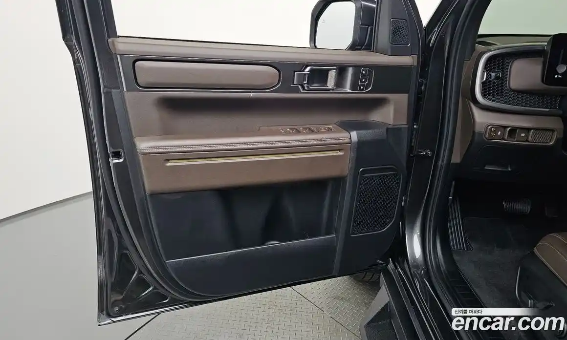 Kia Tasman 2025 2.5 автомат (гидро), фото 14