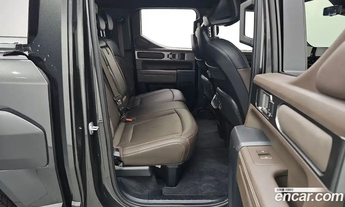 Kia Tasman 2025 2.5 автомат (гидро), фото 17