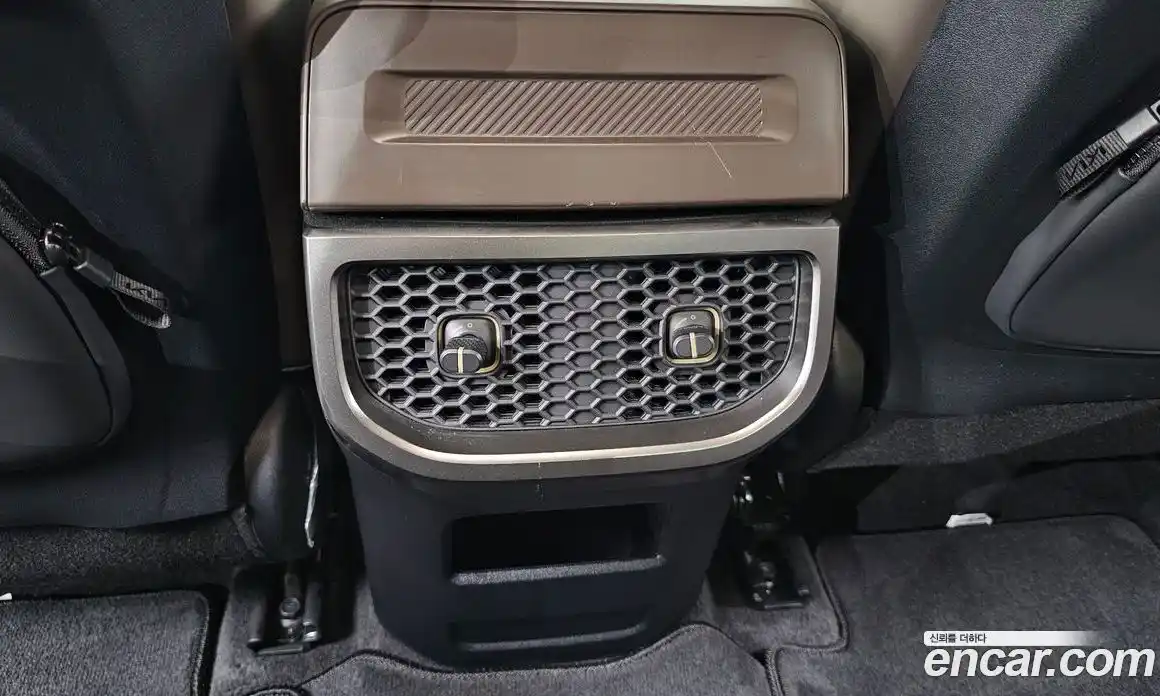 Kia Tasman 2025 2.5 автомат (гидро), фото 33