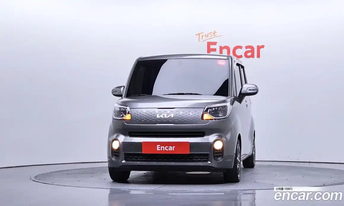 Kia Ray 2022 1.0 автомат (гидро), фото 3