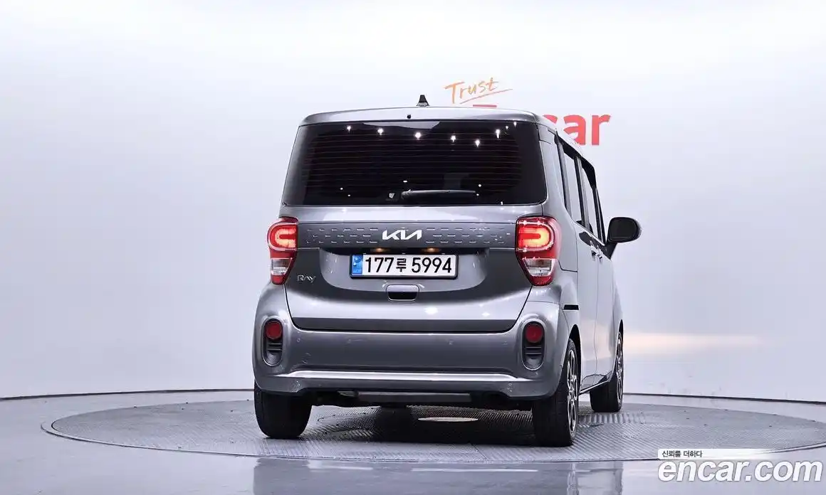 Kia Ray 2022 1.0 автомат (гидро), фото 4
