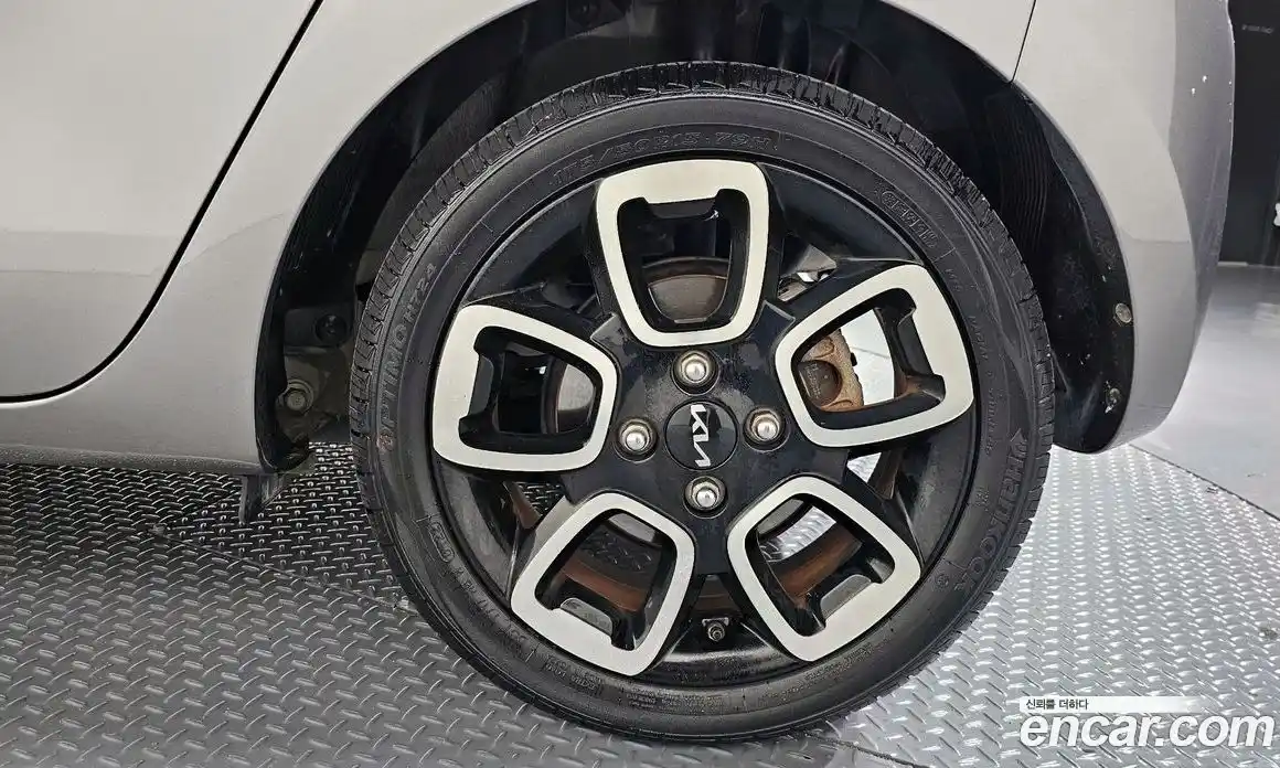 Kia Ray 2022 1.0 автомат (гидро), фото 7