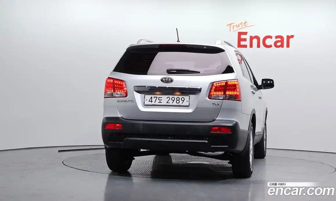 Kia Sorento 2011 2.0 автомат (гидро), фото 4