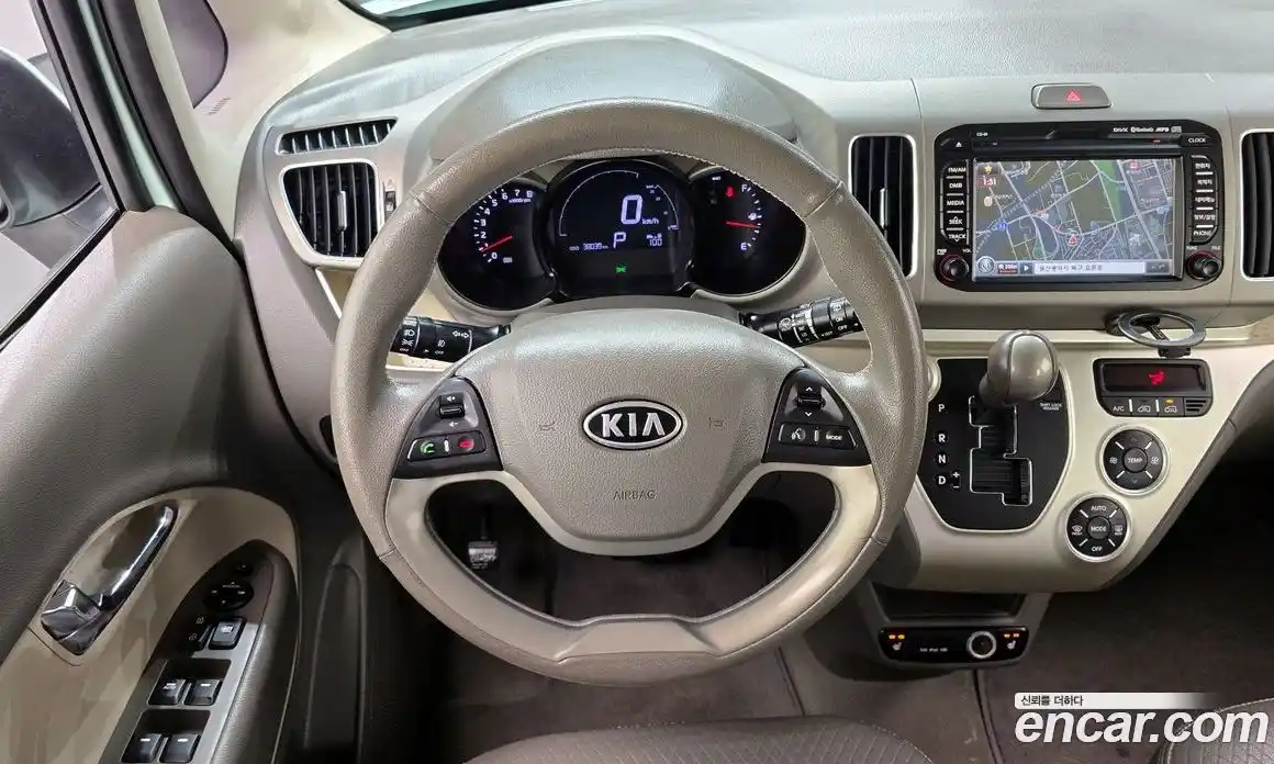 Kia Ray 2012 1.0 автомат (гидро), фото 13