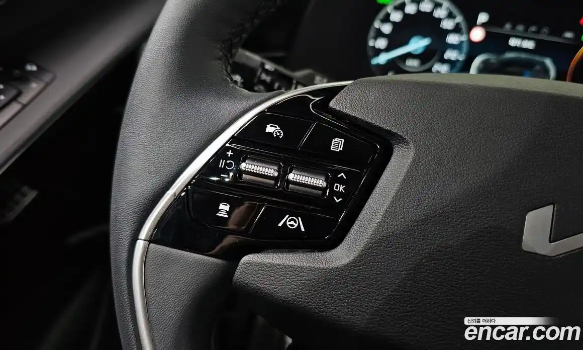 Kia Niro 2022 1.6 автомат (гидро), фото 20