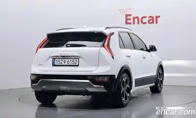 Kia Niro 2022 1.6 автомат (гидро), миниатюра 2