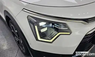 Kia Niro 2022 1.6 автомат (гидро), миниатюра 8