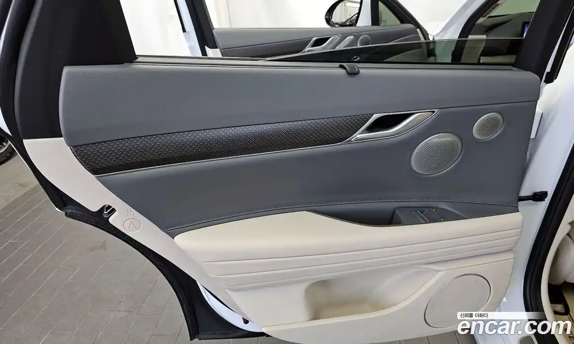 Genesis G80 2024 3.5 автомат (гидро), фото 15