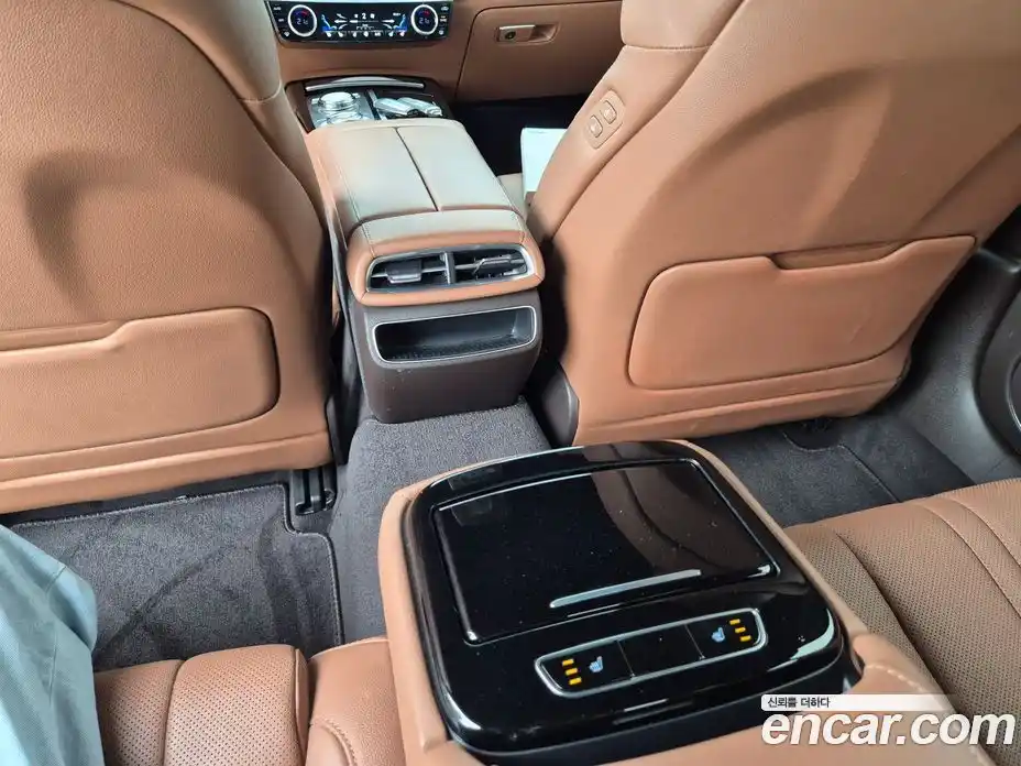 Genesis G80 2023 2.5 автомат (гидро), фото 17