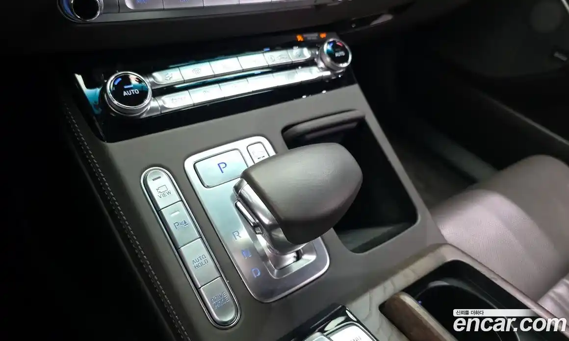 Genesis G90 2019 5.0 автомат (гидро), фото 12
