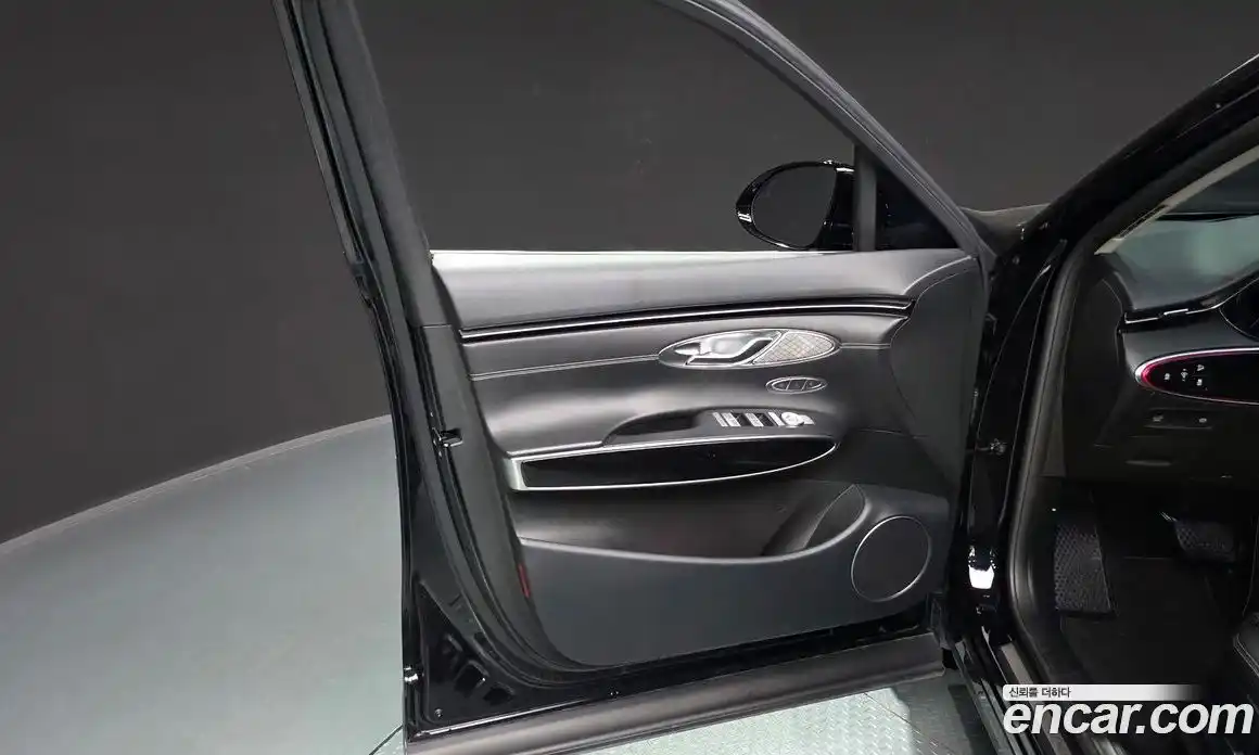 Genesis GV70 2021 2.2 автомат (гидро), фото 14
