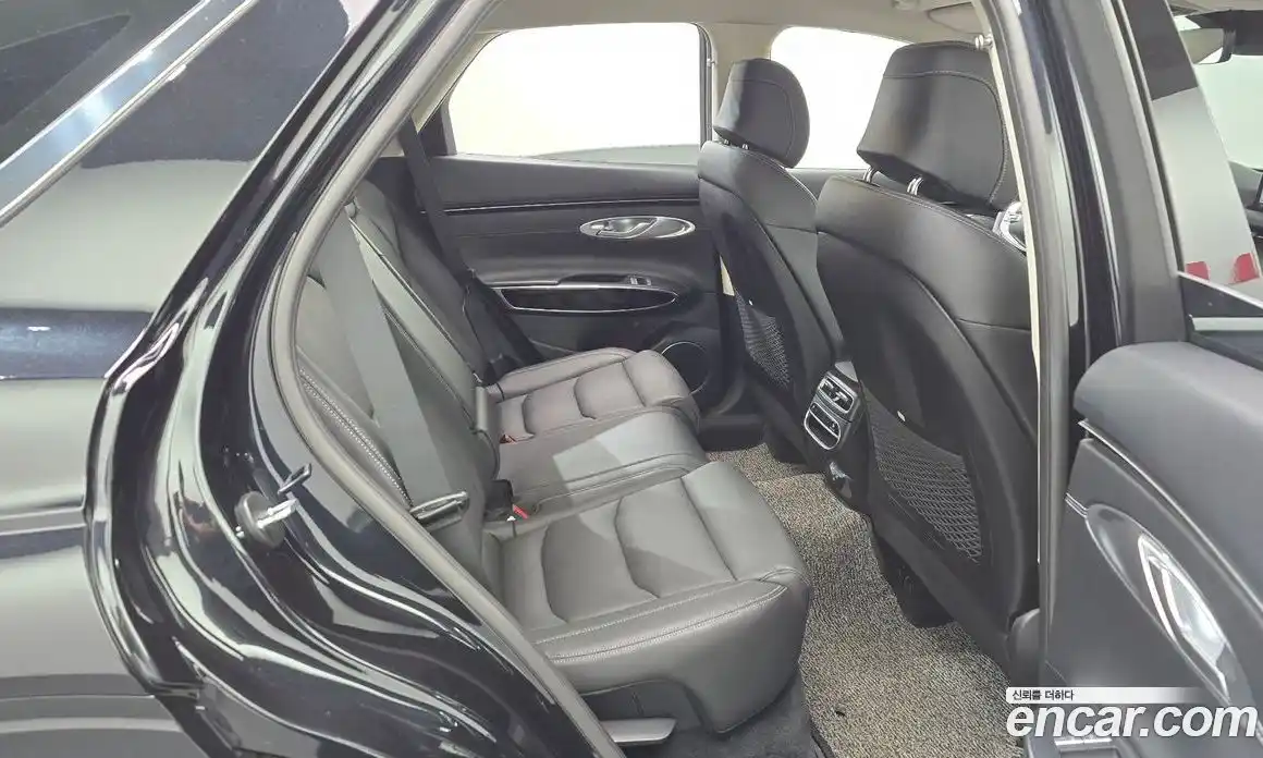 Genesis GV70 2021 2.5 автомат (гидро), фото 26