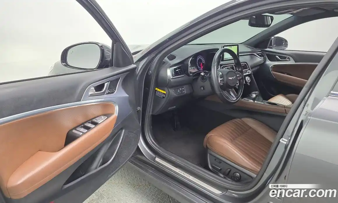 Genesis G70 2018 2.0 автомат (гидро), фото 13