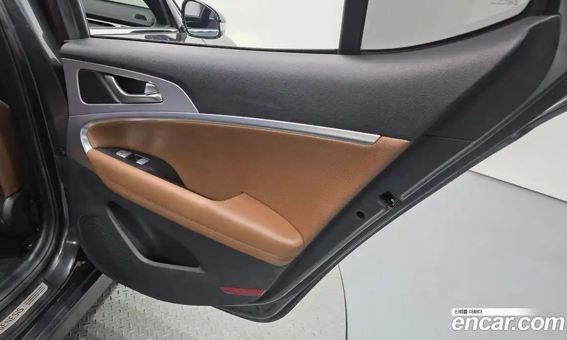 Genesis G70 2018 2.0 автомат (гидро), фото 15