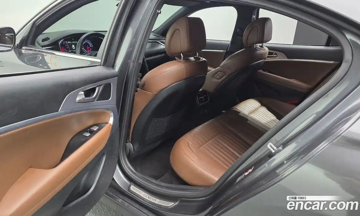 Genesis G70 2018 2.0 автомат (гидро), фото 18