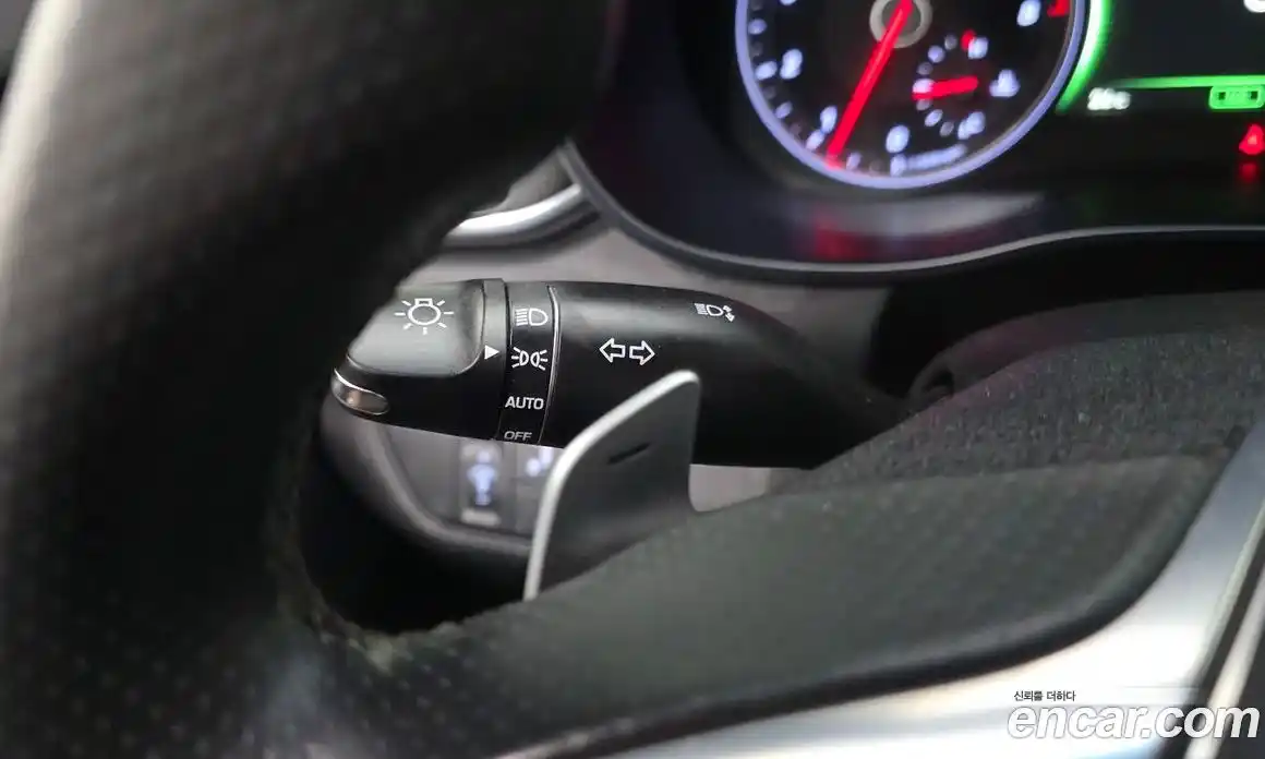 Genesis G70 2018 2.0 автомат (гидро), фото 26