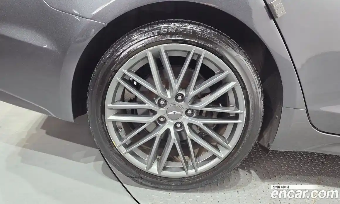 Genesis G70 2018 2.0 автомат (гидро), фото 5