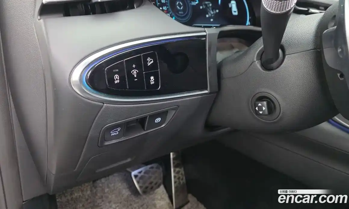 Genesis GV70 2022 2.5 автомат (гидро), фото 24
