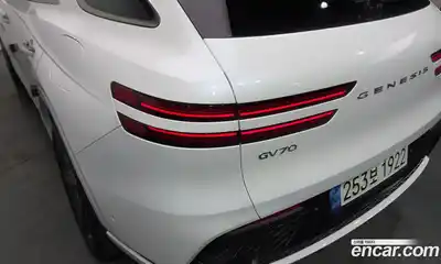 Genesis GV70 2022 2.5 автомат (гидро), миниатюра 9