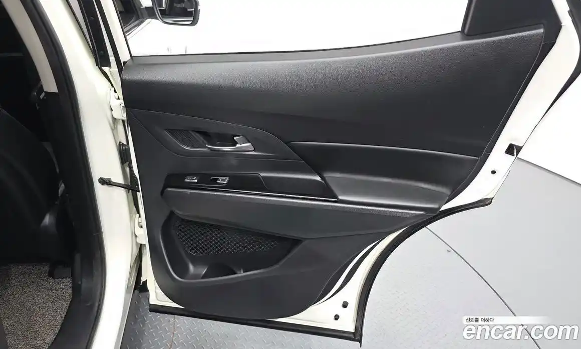 SsangYong Korando 2021 1.5 автомат (гидро), фото 15