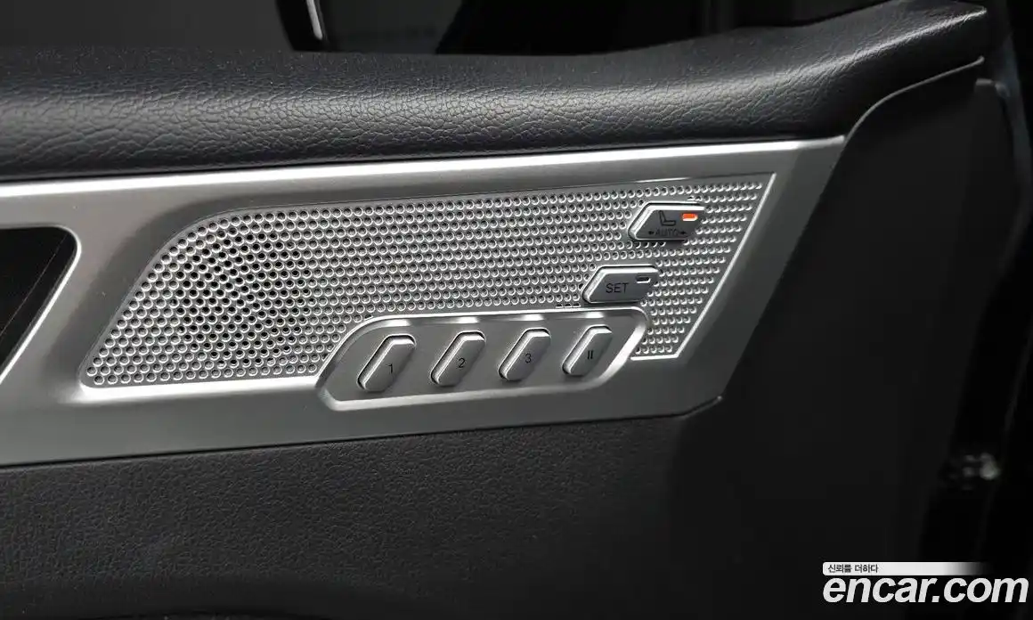 SsangYong Rexton 2022 2.2 автомат (гидро), фото 16