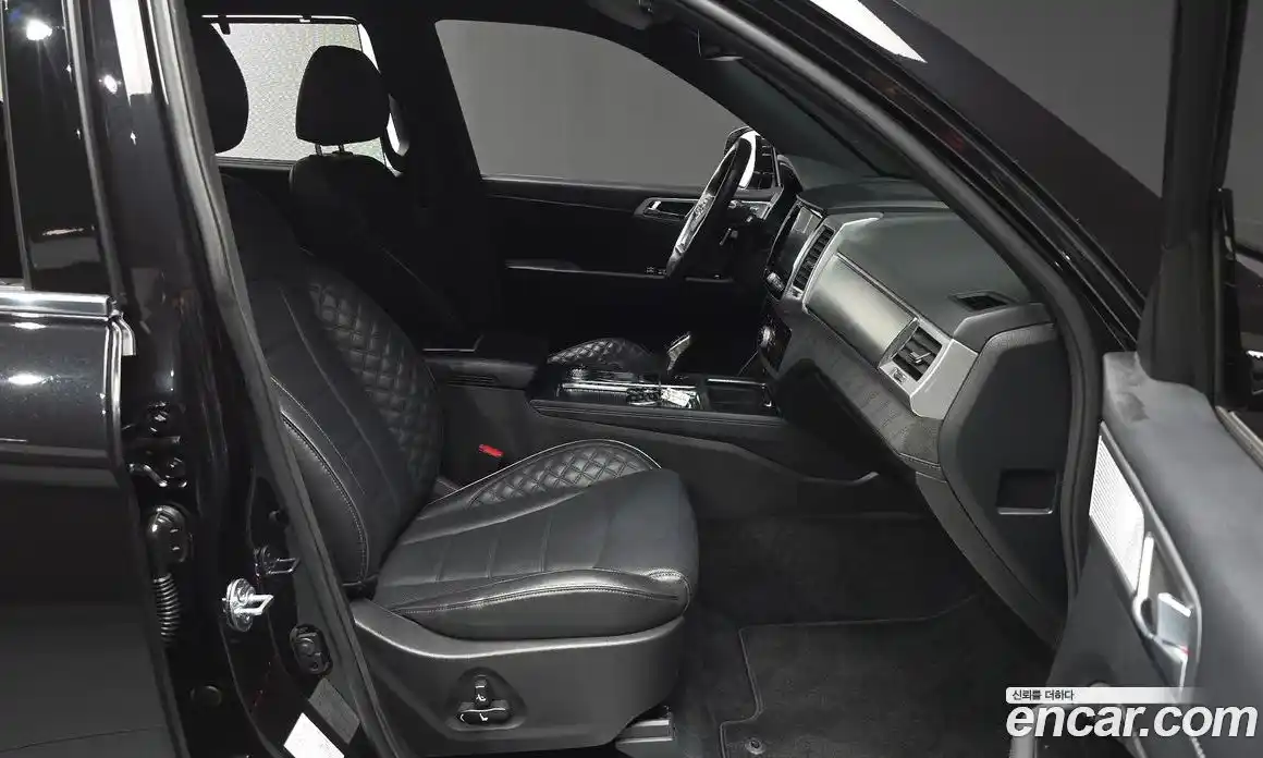 SsangYong Rexton 2022 2.2 автомат (гидро), фото 10