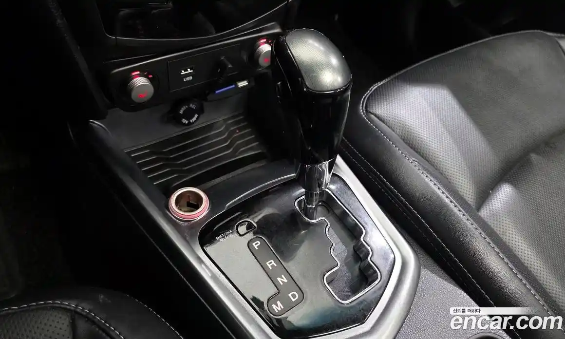 SsangYong TIBOLI 2018 1.6 автомат (гидро), фото 12
