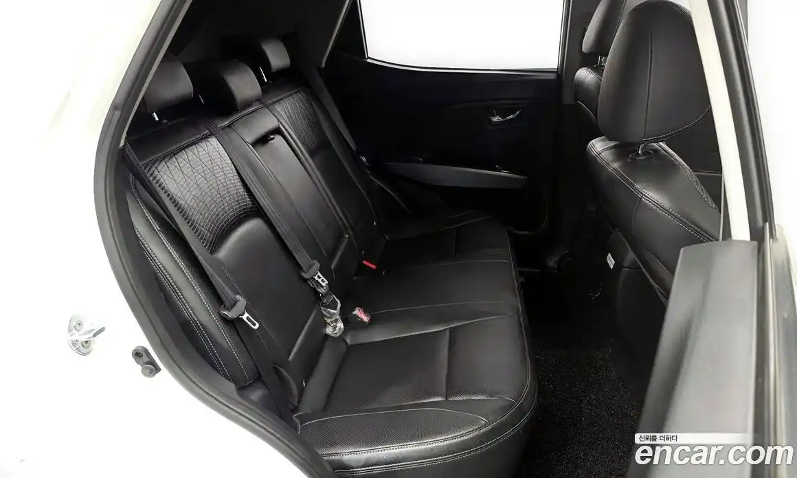 SsangYong TIBOLI 2018 1.6 автомат (гидро), фото 17