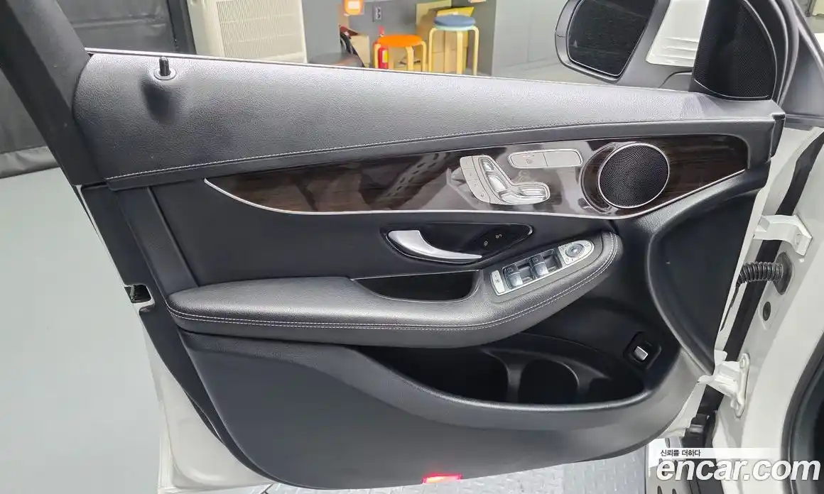 Mercedes-Benz GLC-Class 2020 2.0 автомат (гидро), фото 14