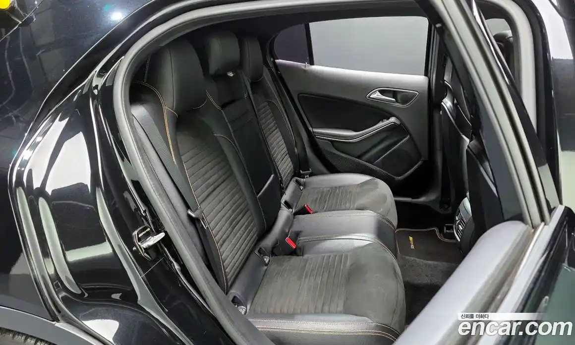 Mercedes-Benz GLA-Class 2017 2.0 гидро, фото 17