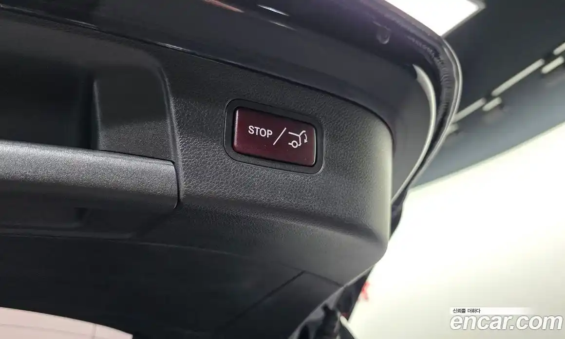 Mercedes-Benz GLA-Class 2017 2.0 гидро, фото 30
