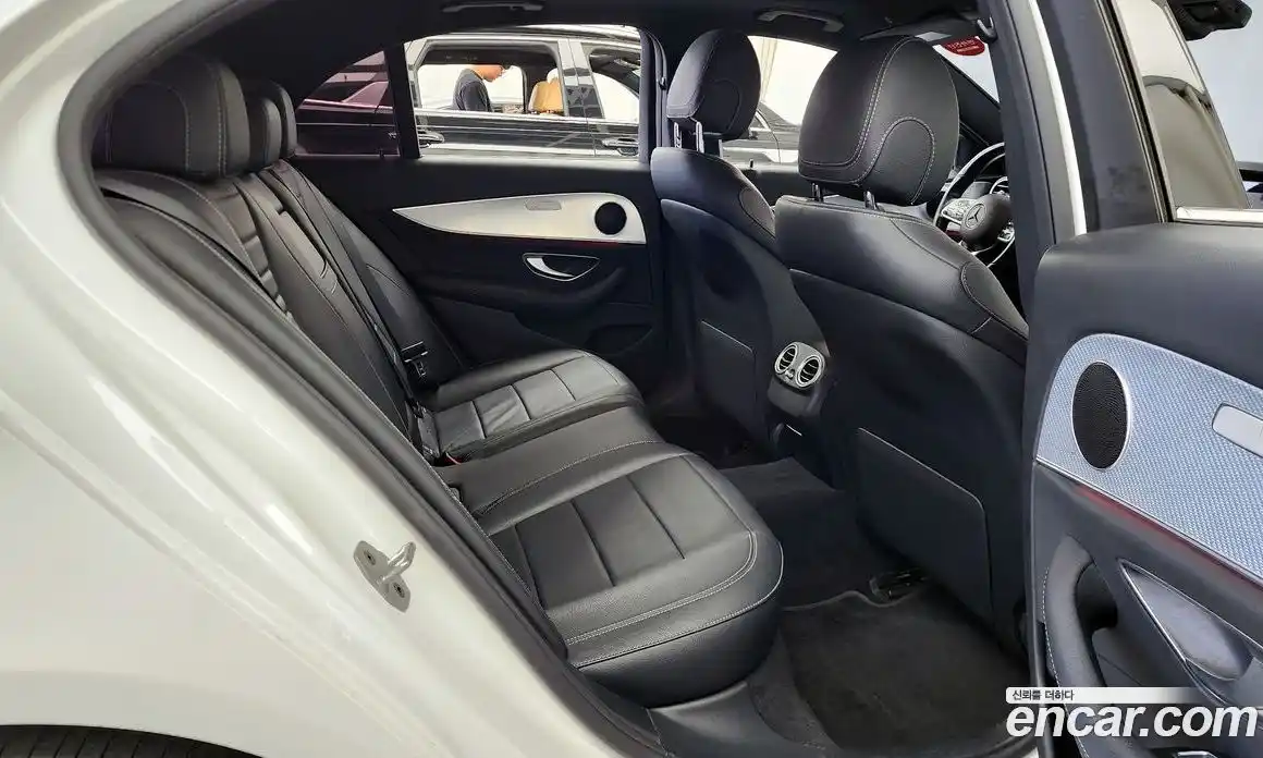 Mercedes-Benz E-Class 2019 2.0 автомат (гидро), фото 18