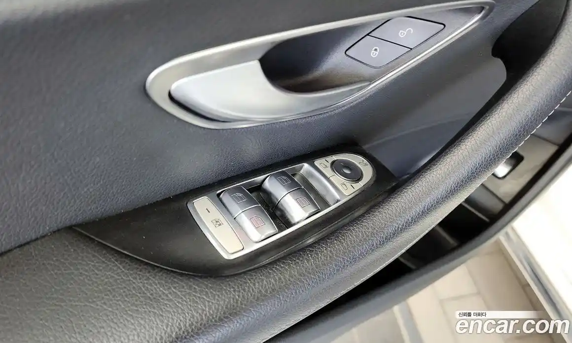 Mercedes-Benz E-Class 2019 2.0 автомат (гидро), фото 27