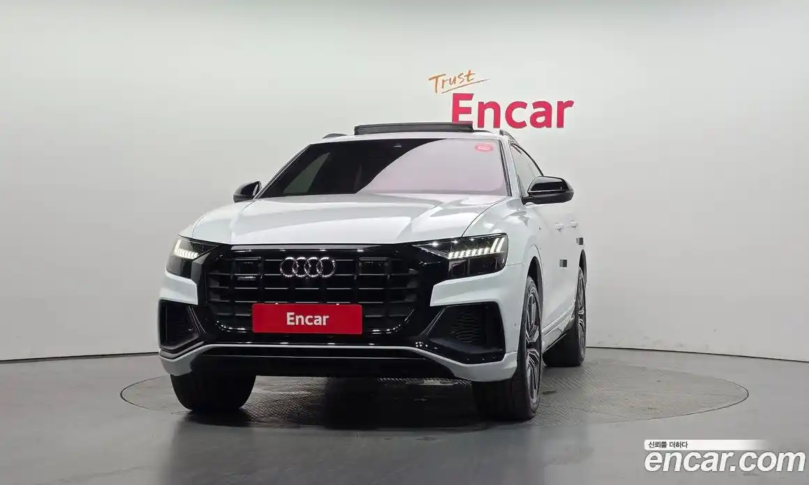 Audi Q8 2021 3.0 автомат (гидро), фото 3