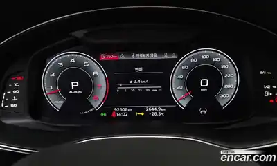 Audi Q8 2021 3.0 автомат (гидро), миниатюра 8