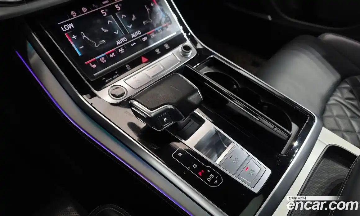 Audi Q8 2021 3.0 автомат (гидро), фото 9