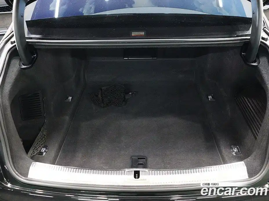 Audi A8 2020 3.0 автомат (гидро), фото 5