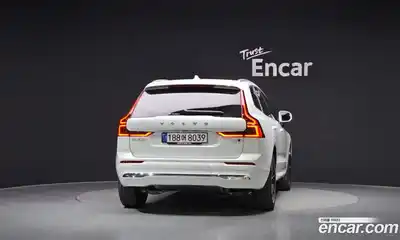 Volvo XC60 2026 2.0 автомат (гидро), миниатюра 4
