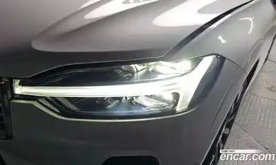 Volvo XC60 2026 2.0 автомат (гидро), миниатюра 8