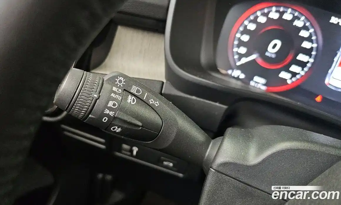 Volvo XC40 2020 2.0 автомат (гидро), фото 35