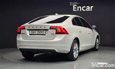 Volvo S60 2015 1.6 автомат (гидро), миниатюра 2