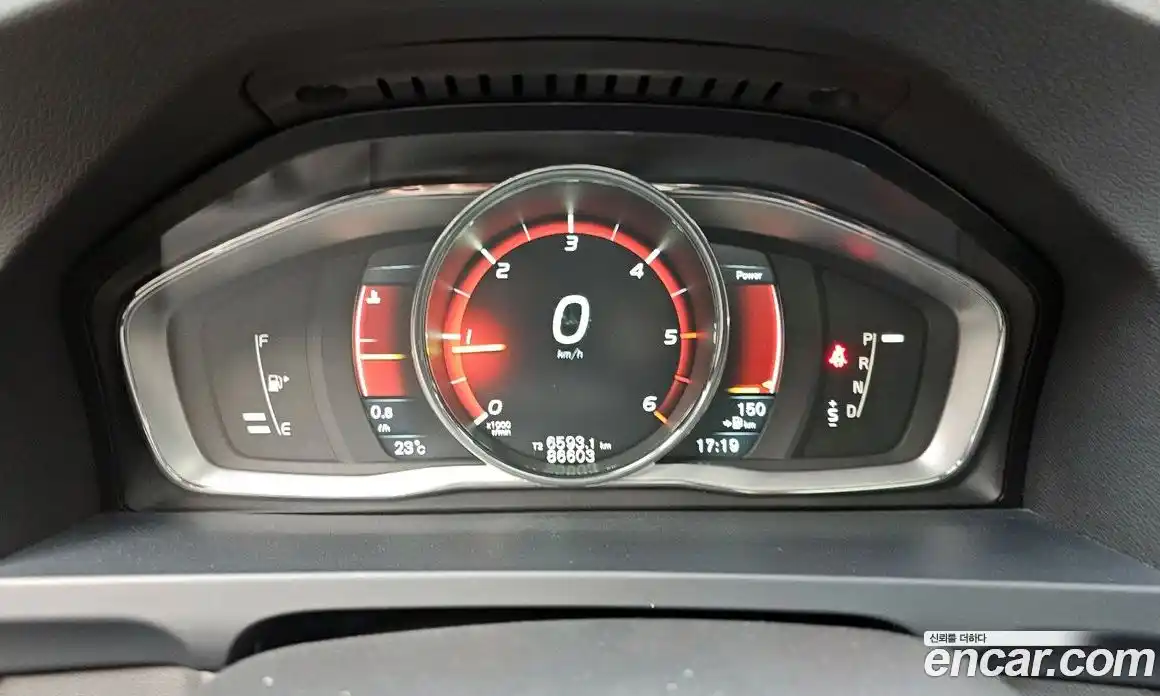 Volvo S60 2015 1.6 автомат (гидро), фото 8